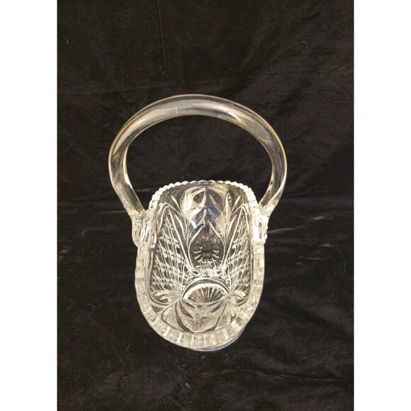 Vintage Princess House Crystal Diamond Cut Glass Basket with a Handle - Picture 13 of 14